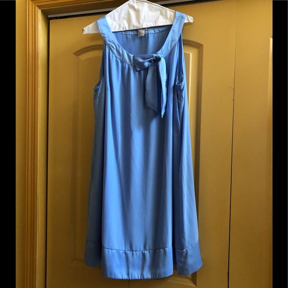 H&M Dresses & Skirts - Beautiful Powder Blue Dress